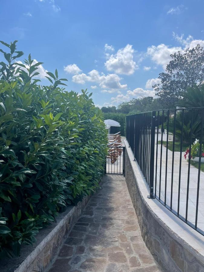 Dimorae Cama Guest House ชิสแตร์นีโน ภายนอก รูปภาพ